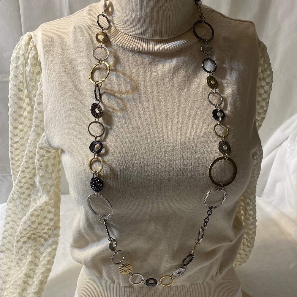 Elegant Gold and Silver Women's Necklace